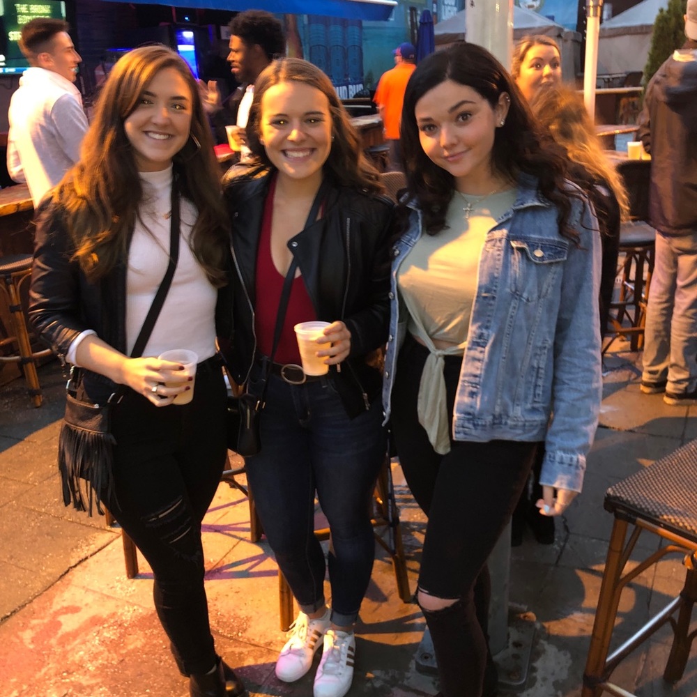 Meet your Posher, Marissa